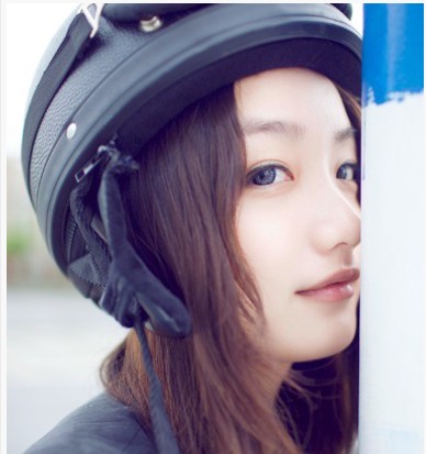 秋冬季節(jié)，發(fā)型與休閑帽子如何搭更韓范