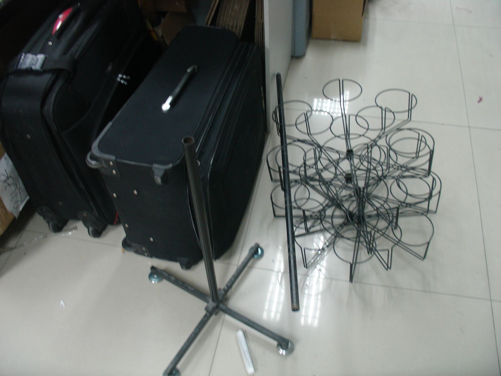 今日上午，浙江高普服飾有限公司參加廣交會(huì)的人員已經(jīng)啟程。