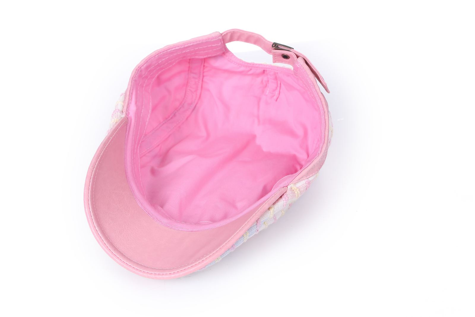 女款線條方格鴨舌帽_開(kāi)普帽子訂做廠-浙江高普服飾有限公司